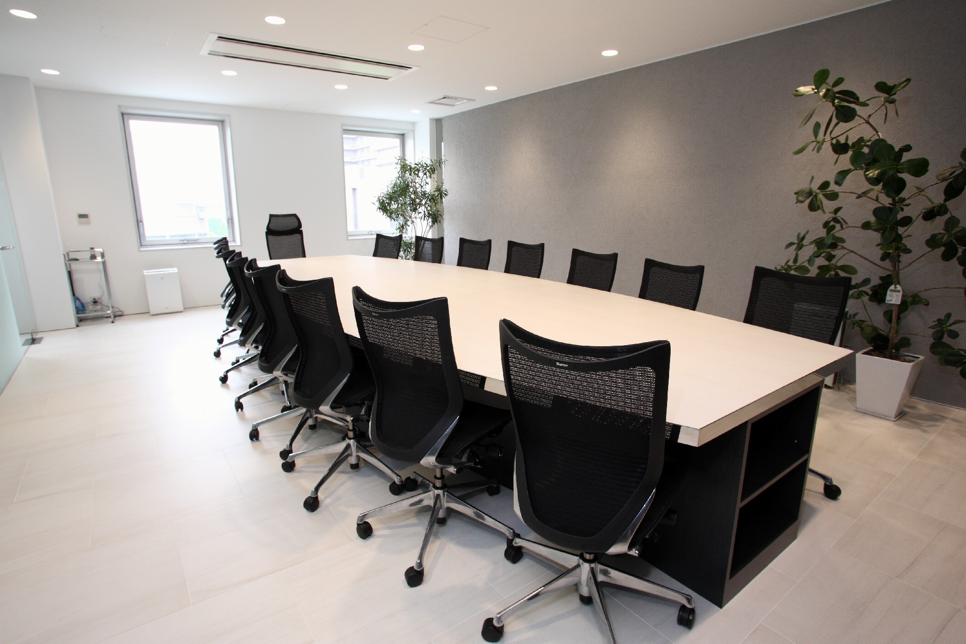 歯科経営　株式会社アルファージール　