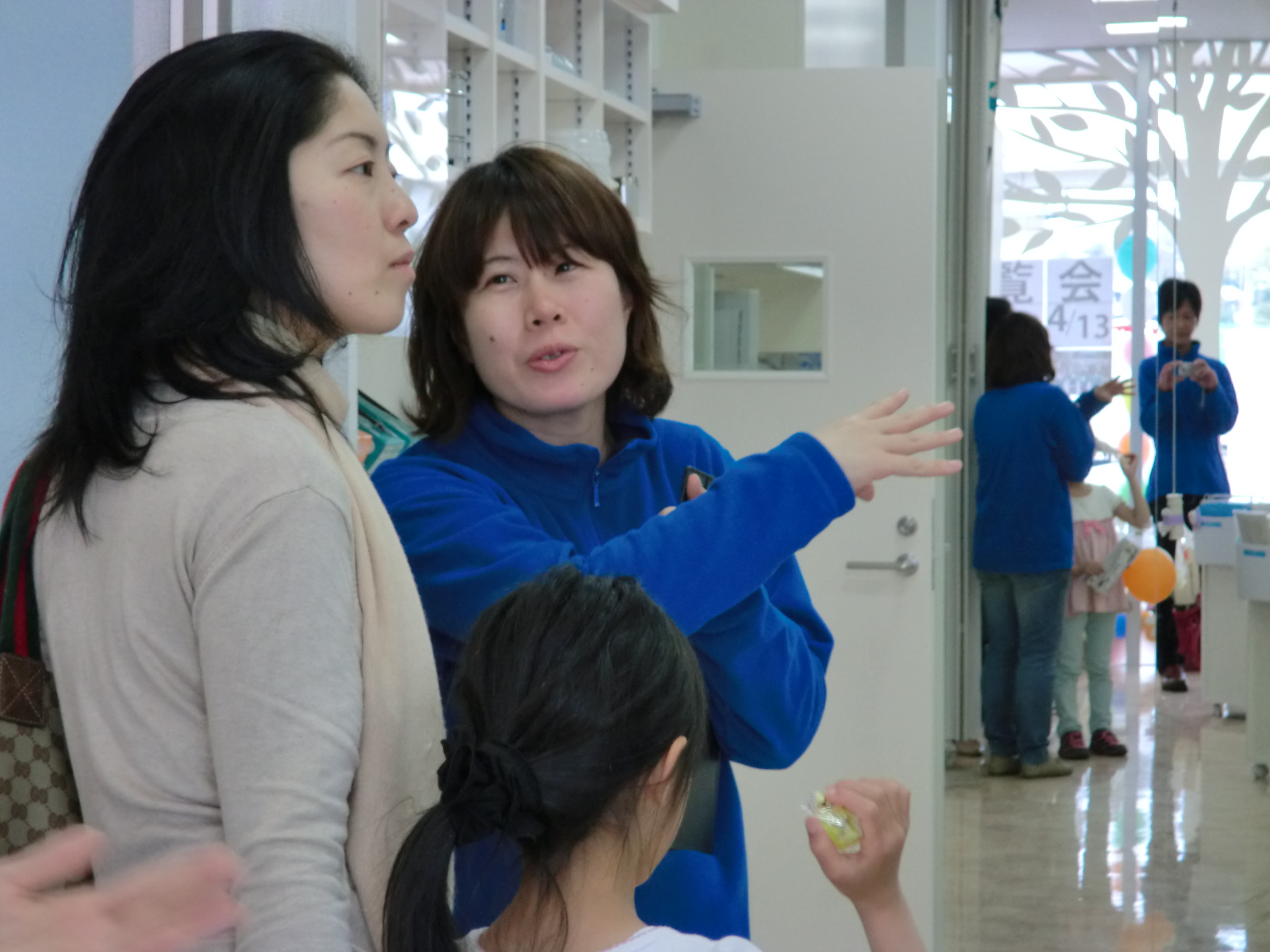 歯科従事者の説明・歯科内覧会